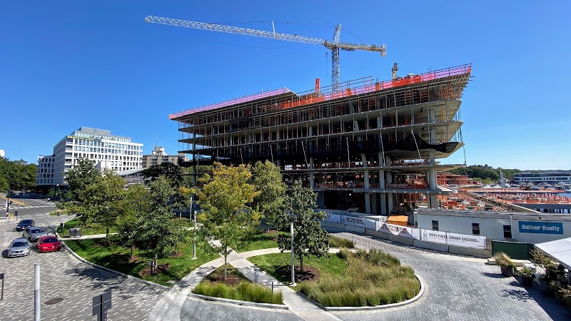 7th Street Park and Fountain at The Wharf