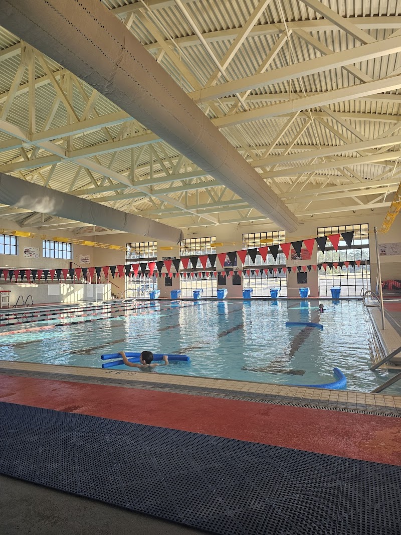 Anniston Aquatic & Fitness Center