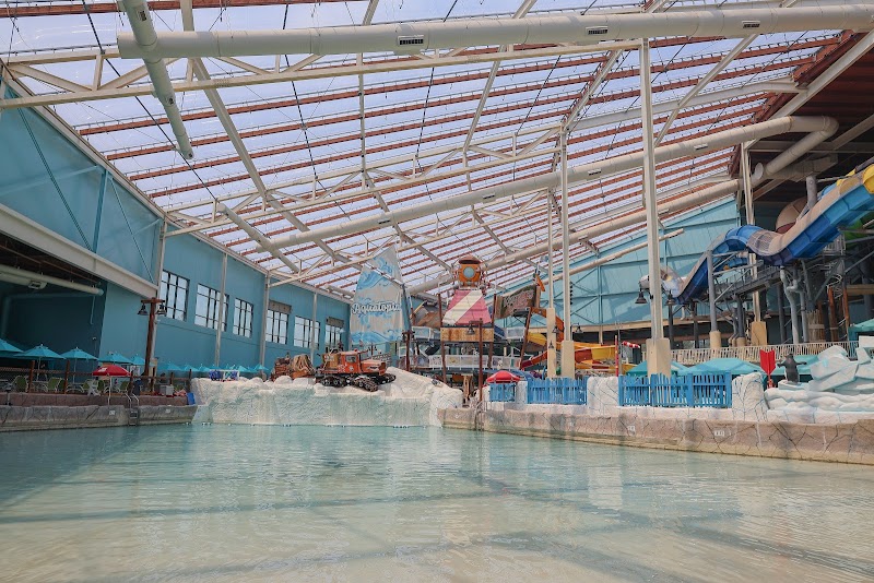 Aquatopia Indoor Waterpark