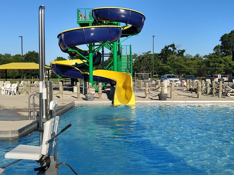 Bowling Green City Pool & Waterpark