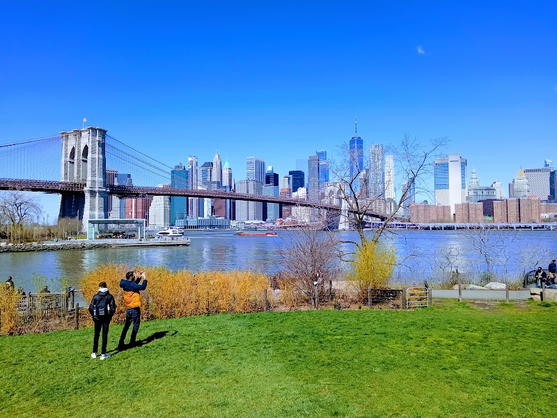 Brooklyn Bridge Park