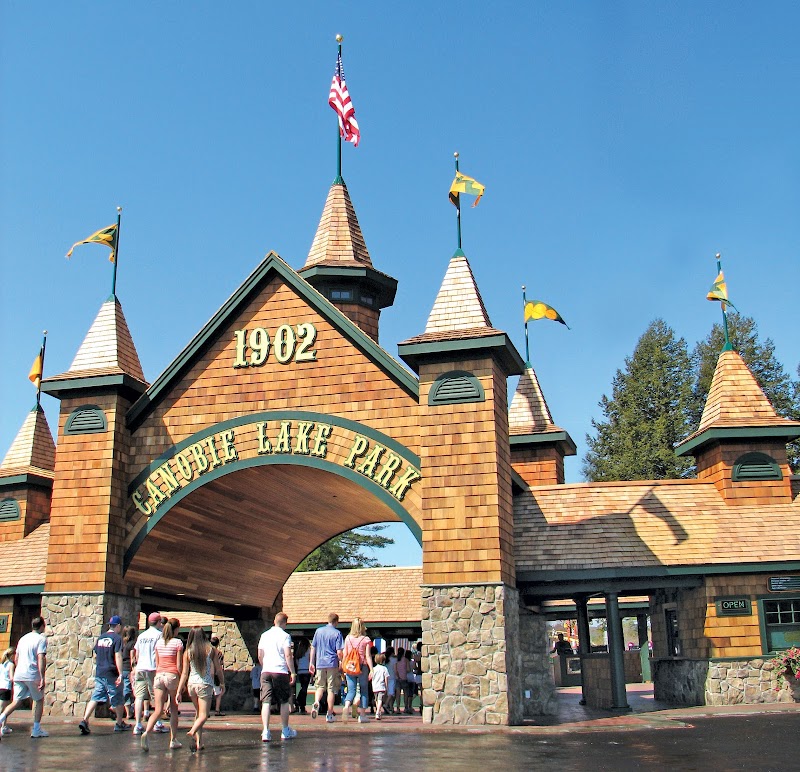 Canobie Lake Park