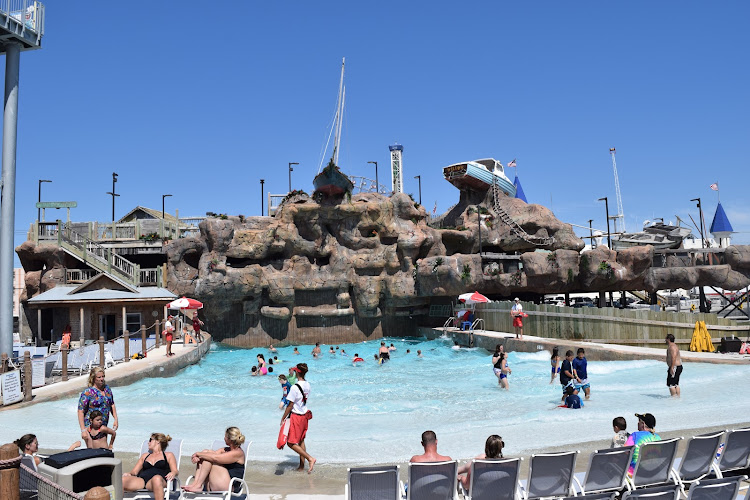 Casino Pier & Breakwater Beach