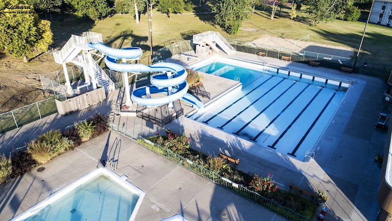 Centennial Aquatic Center & Splash Pad