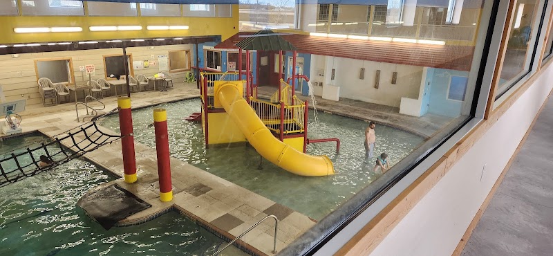 Days Inn Hotel & Governors' Waterpark, RV Park & Fitness Center