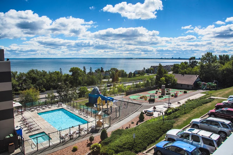Edgewater Hotel and Waterpark