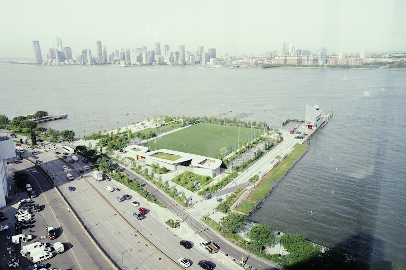 Gansevoort Peninsula