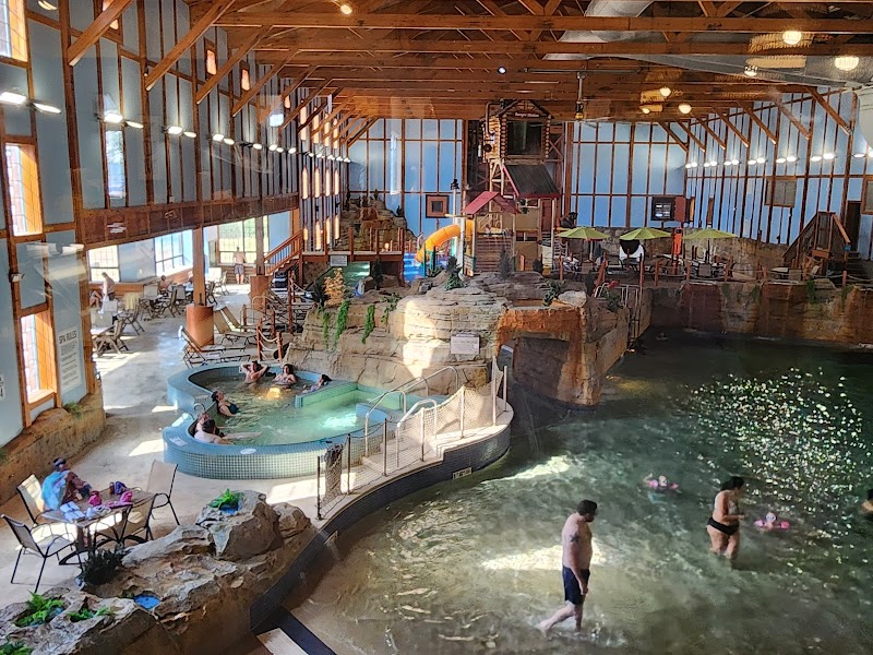 Grand Bear Falls Indoor Waterpark