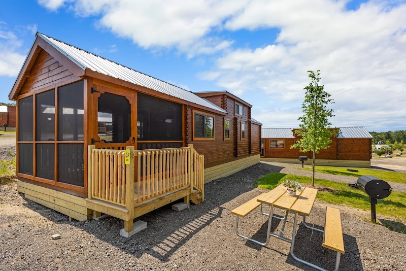 Jellystone Park™ Cranberry Acres