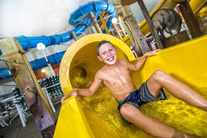 Jolly Mon Indoor Water Park