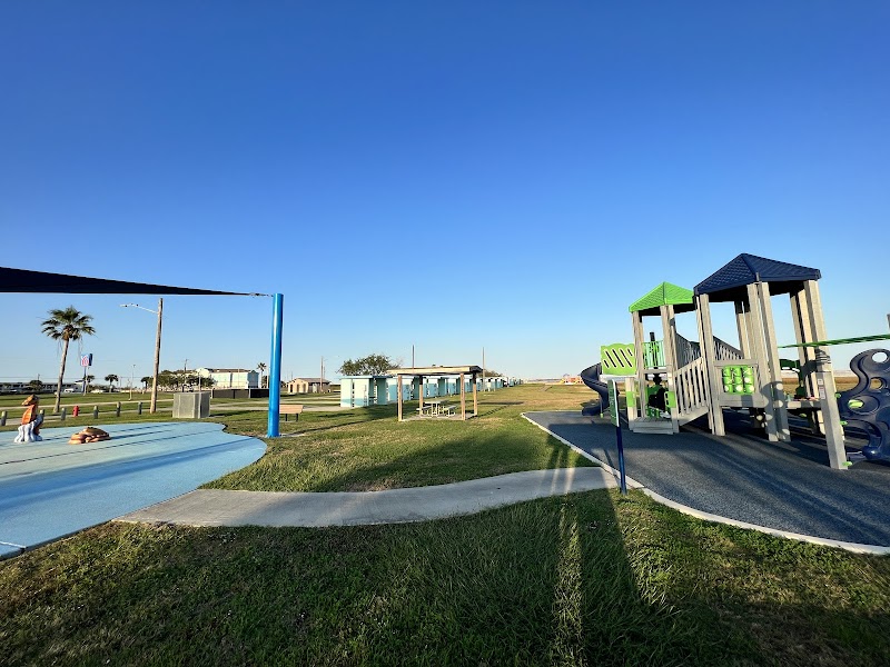Lighthouse Beach Splash Pad