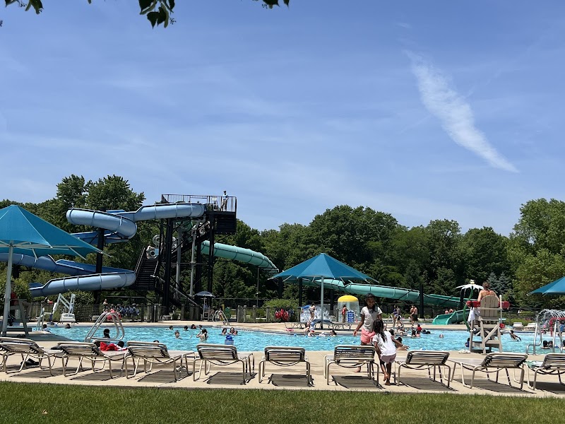 Lower Huron Metropark - Turtle Cove Family Aquatic Center