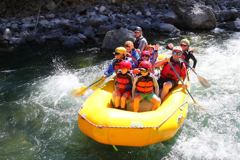 Montana Whitewater Rafting & Zipline - Gallatin