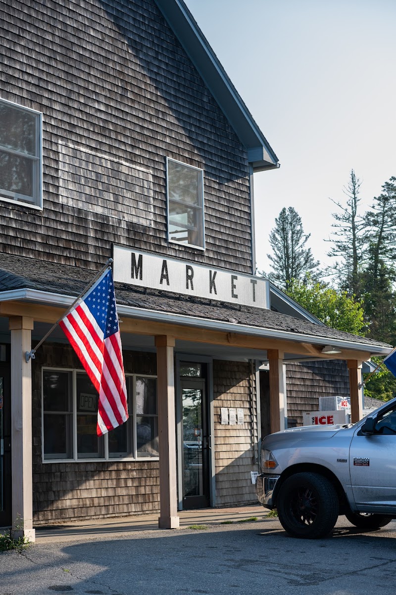North Haven Inn & Market