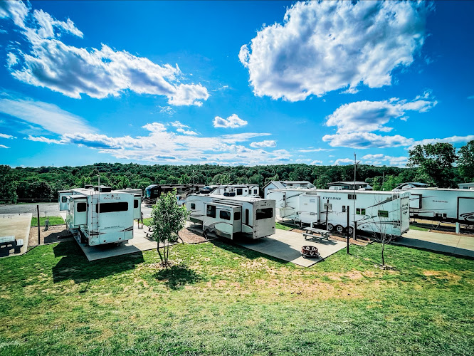 Piney River Resort