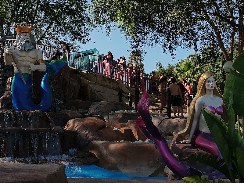 Raging Waters Los Angeles