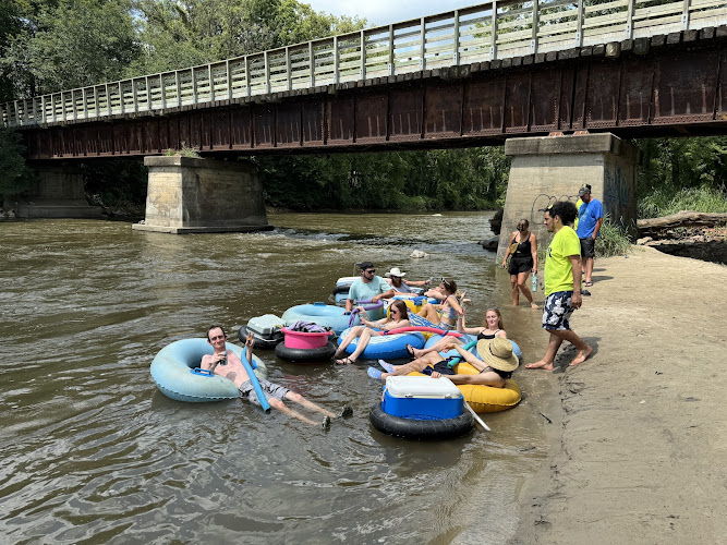 Rock-n-Row Adventures Iowa River Tubing