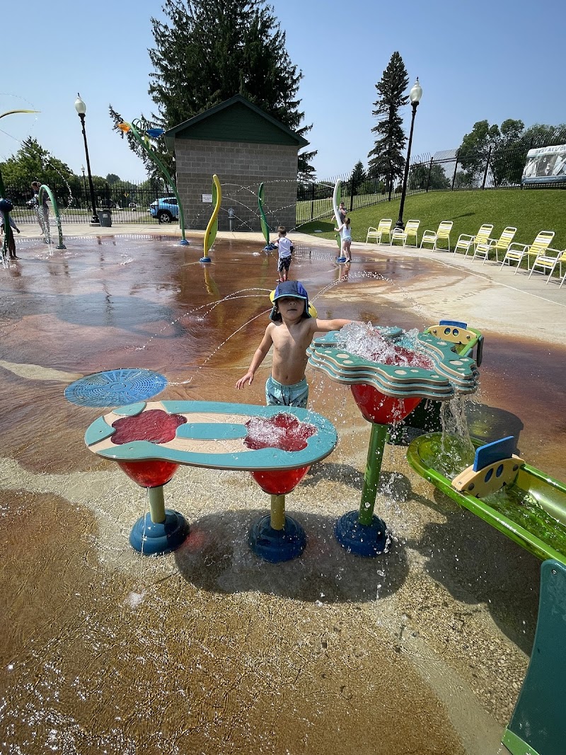 Splash Pad at The Cascades
