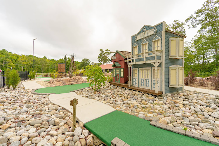 Sun Outdoors Frontier Town