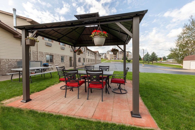 Super 8 by Wyndham Big Rapids