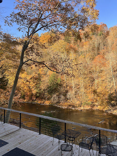 The Lodge at Water's Edge