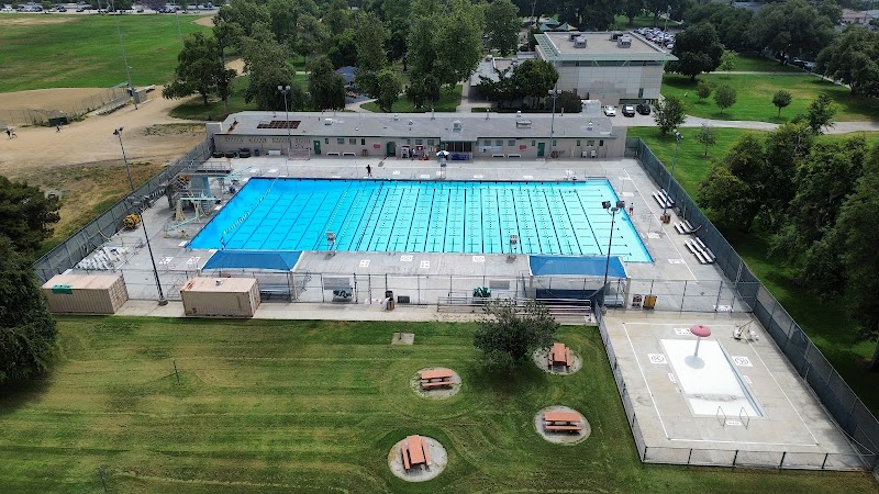 Van Nuys / Sherman Oaks Aquatic Center