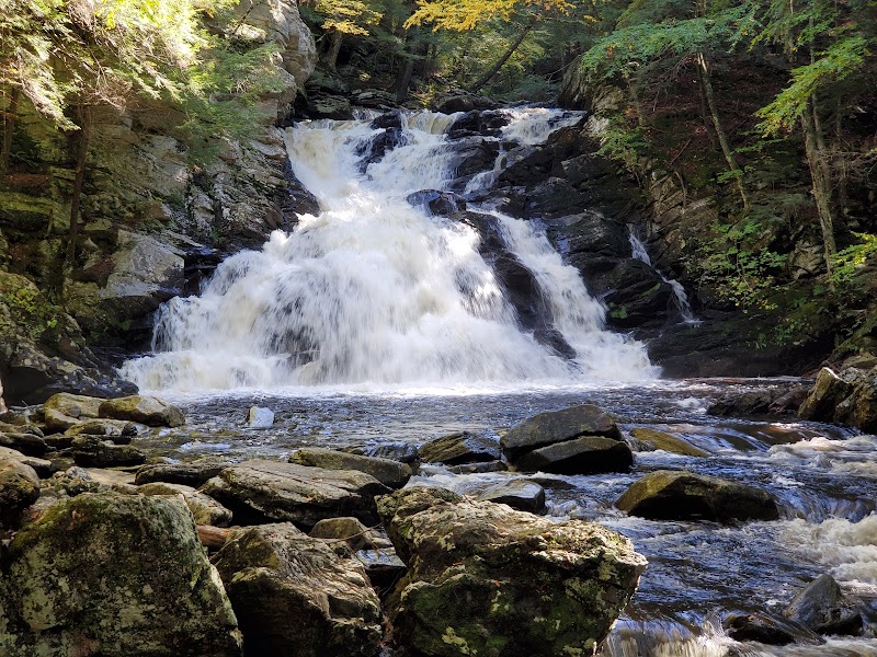 Wahconah Falls State Park