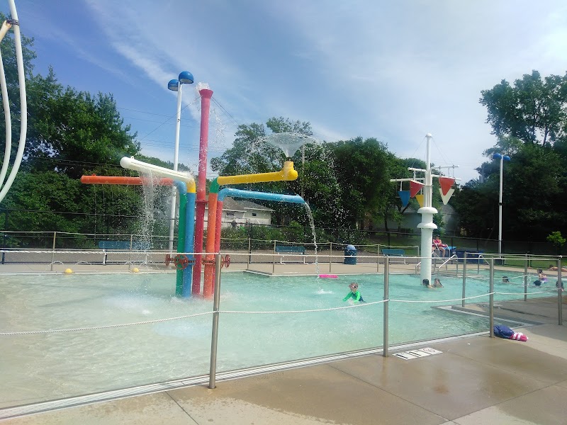 West St Paul Pool